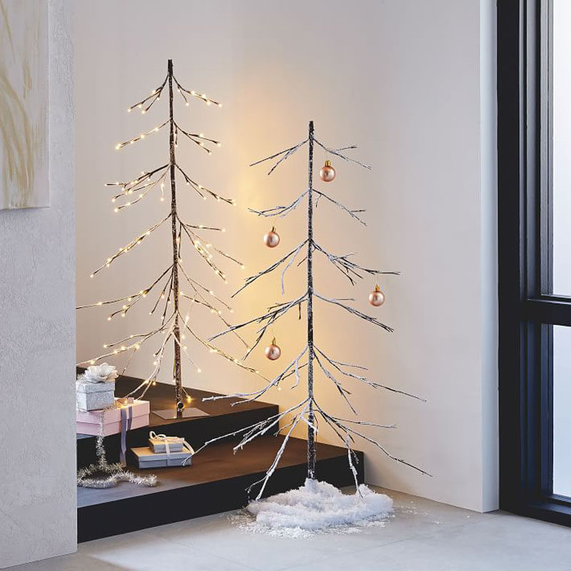 minimal-christmas-tree-171116-424-04-800x800
