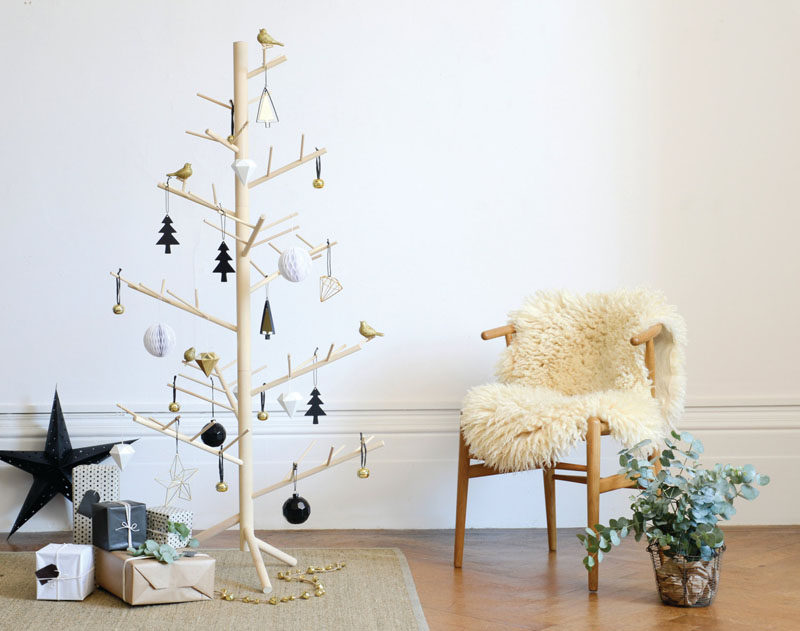 minimal-wooden-christmas-tree-171116-426-11-800x631